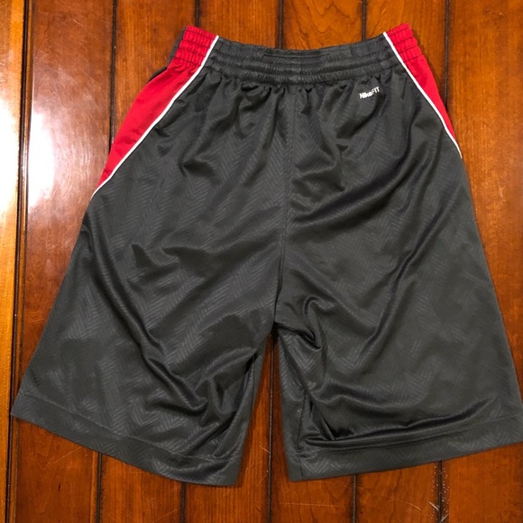 Nike Basketball Fit Dry Shorts Size: S - Picture 4 of 4